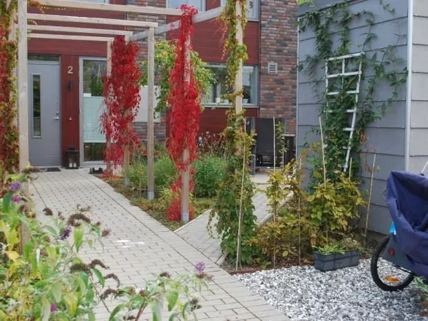 Trädgård från grunden i Lund – bild 1