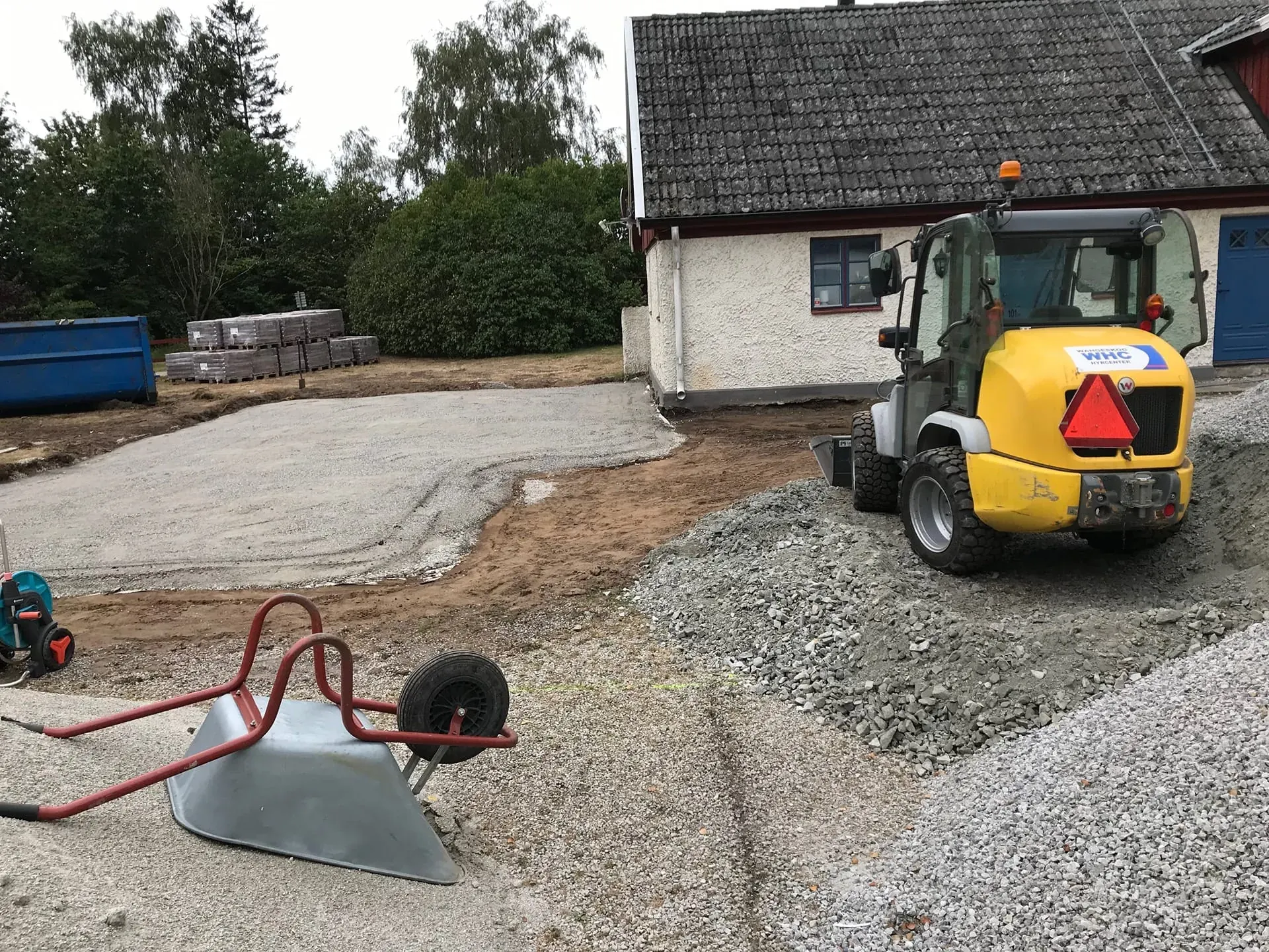 Carport och stenläggning i Flyinge – bild 4