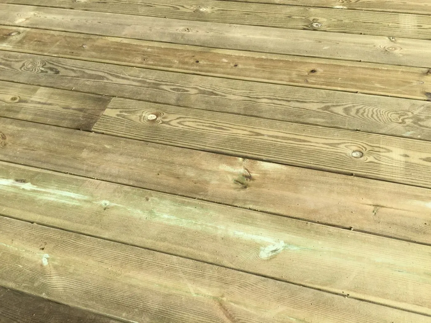 Terrass med dolda skruvar – bild 8