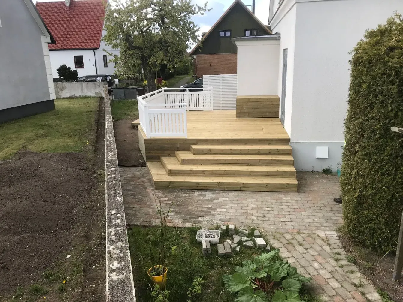 Altan med räcke i olika nivåer – bild 14
