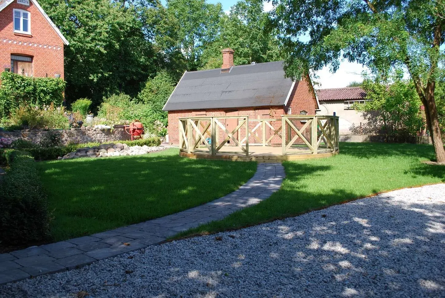Helt ny trädgård i Dalby – bild 16
