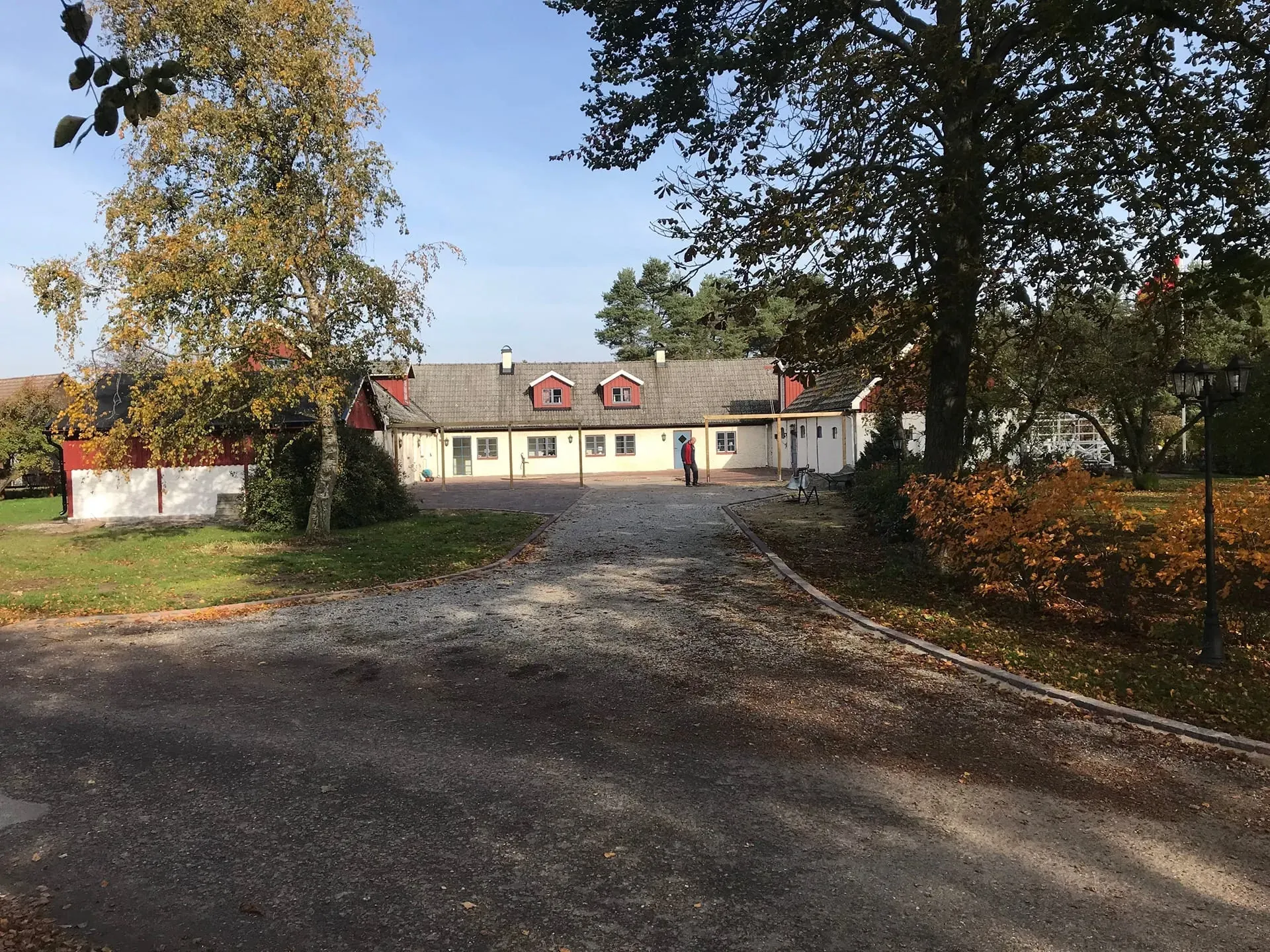 Carport och stenläggning i Flyinge – bild 20
